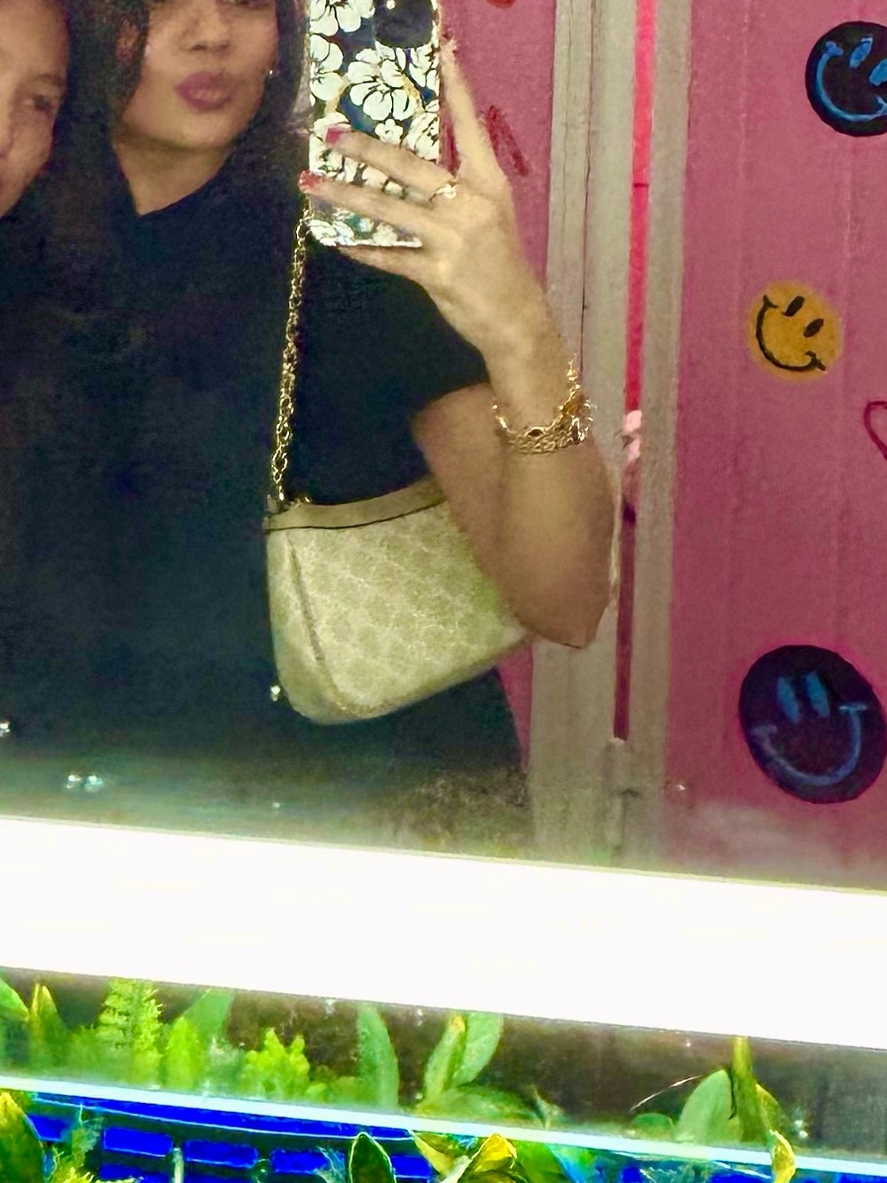 Purse - Picture 2 of 6